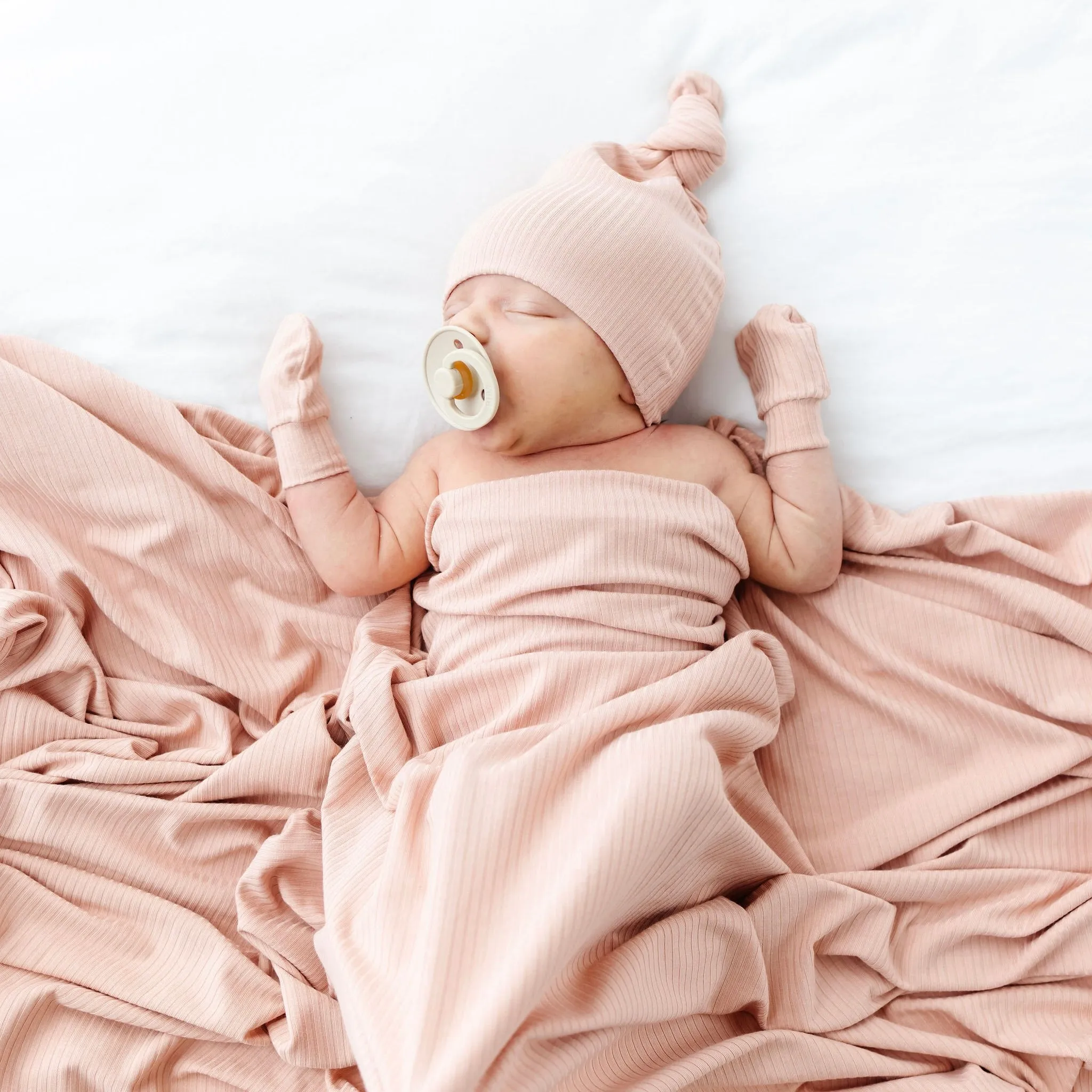 Audrey Ribbed Swaddle Blanket