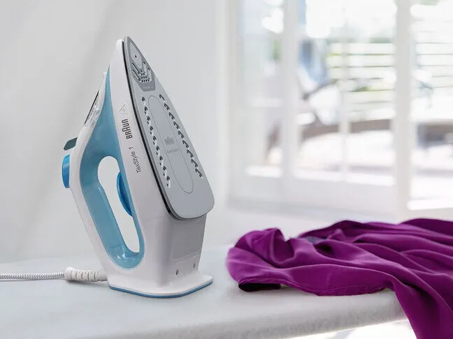 Braun TexStyle 1 Steam Iron SI1050BL