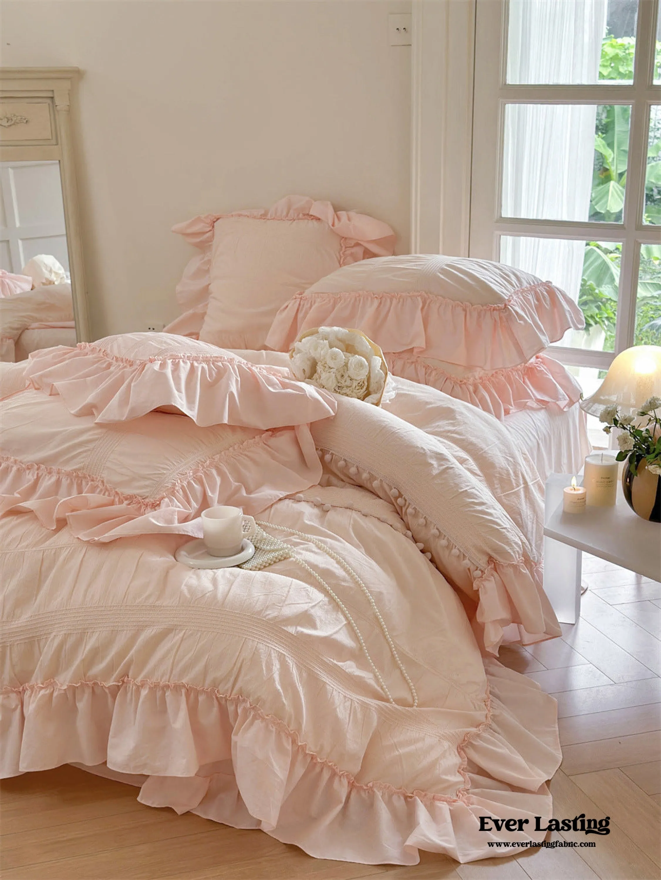 Bubble Washed Cotton Ruffle Bedding Set / Pink