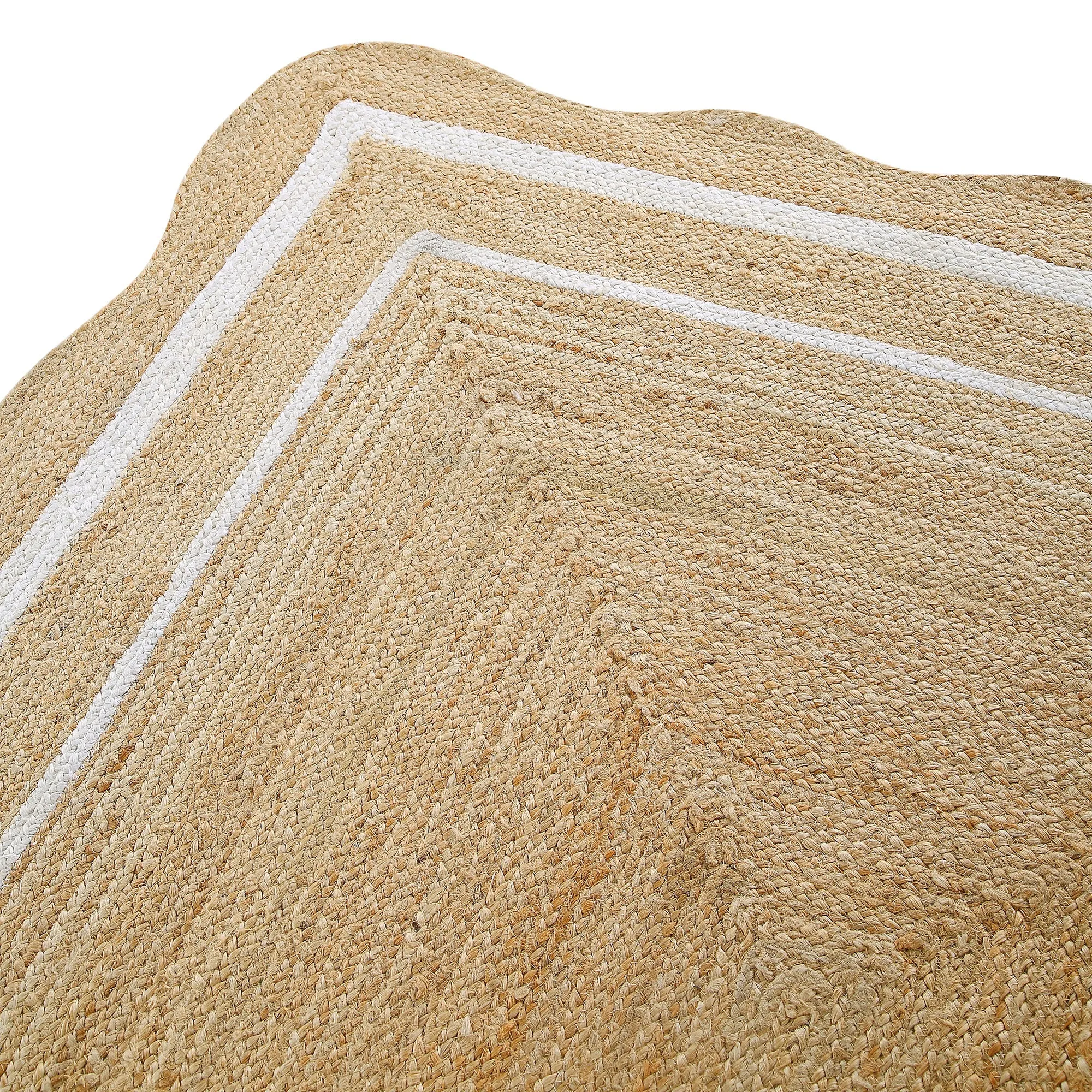 Evie Hand Braided Jute Scallop Rectangular Rug