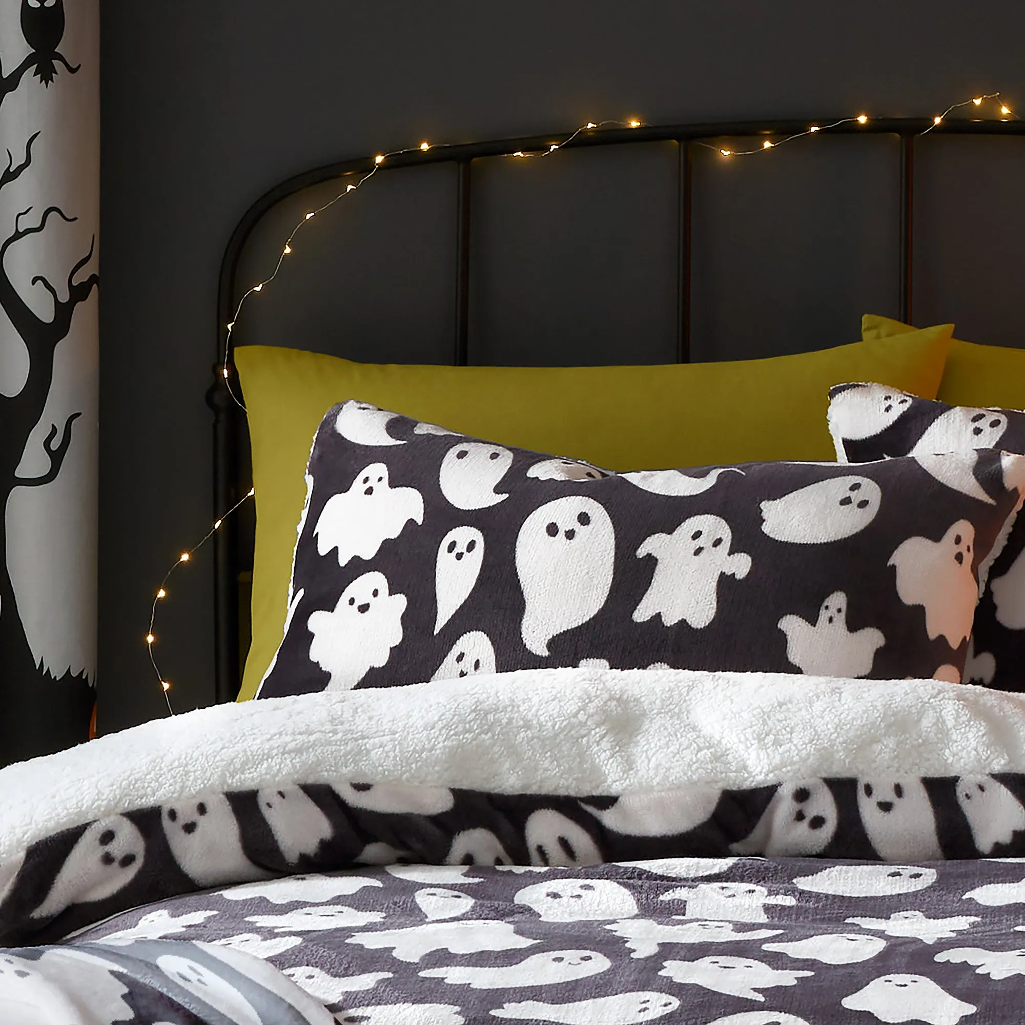 Halloween Spooky Ghosts Duvet Cover Set by Bedlam in Grey