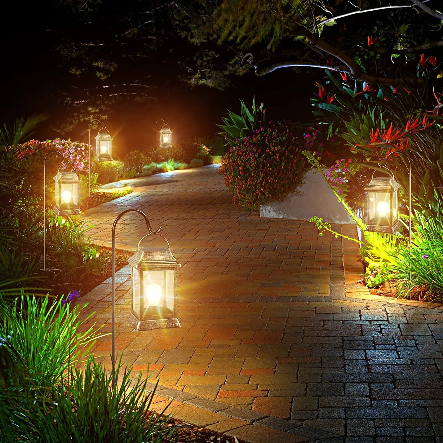 Outdoor Waterproof Solar Garden Pathway Lights