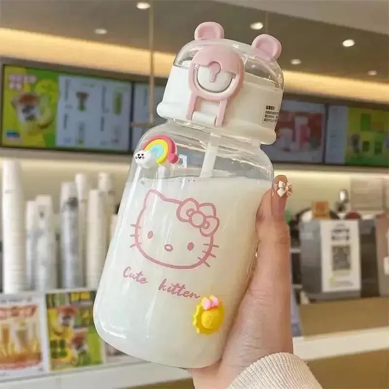 Sanrio Characters Baby Bottle (600 ml)