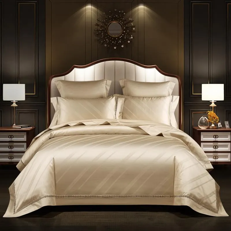 Shanghai River Bedding Set